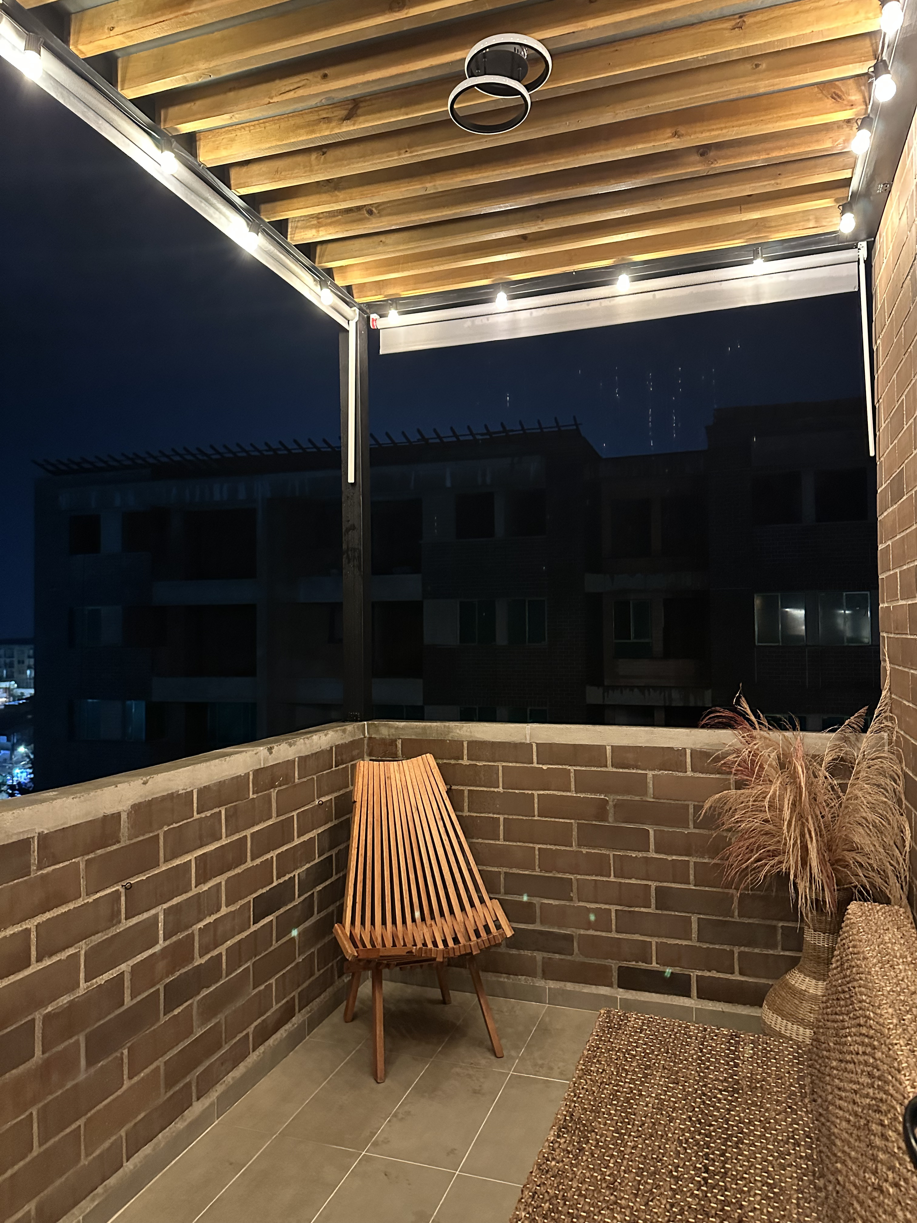 Terraza Pérgola Nocturna